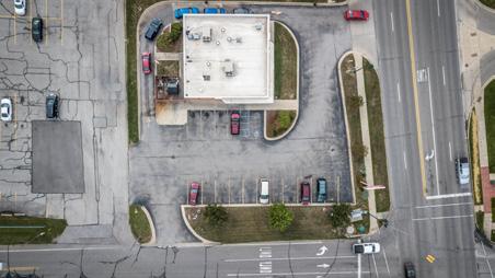(GLA) Lot Size Parking Parking Ratio Topography One NNN ± 2,600 SF ± 0.