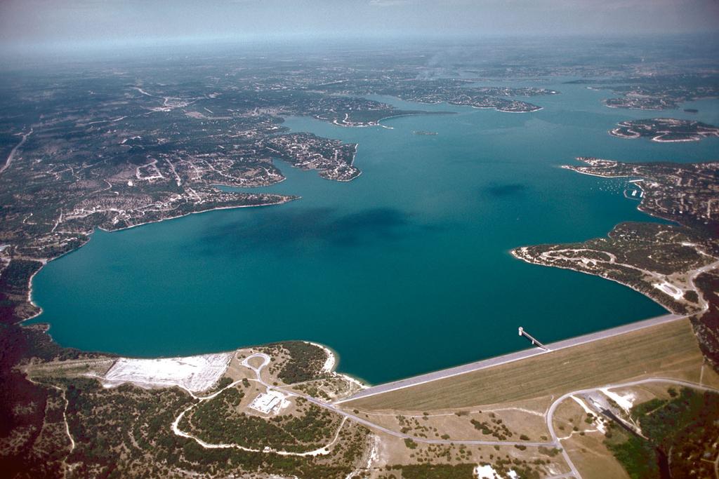 Canyon Lake, TX Canyon Lake, Texas is centrally located between Austin and San Antonio and just minutes from New Braunfels, Gruene, Bulverde, and Spring Branch.