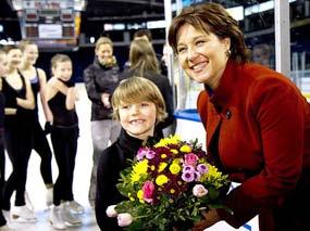 provincial support Premier Christy Clark visited the Kelowna Skating Club to announce $100,000 in support of Skate Canada International, which will bring the world s best figure skaters and future