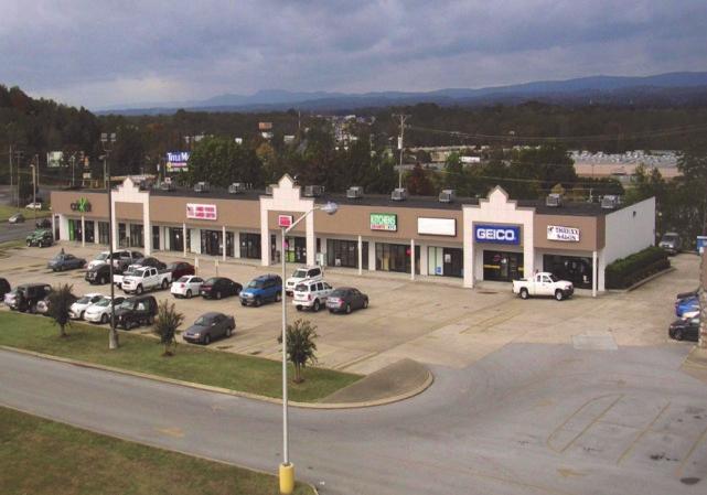 R&R Plaza 7727 Lee Hwy Price: $347,000 Building Size: 3,350 SF
