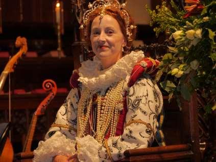 Elizabeth I Visits Cambridge! During Elizabeth I s reign, she visited Great St. Mary s Church as part of a state visit to Cambridge in 1564.