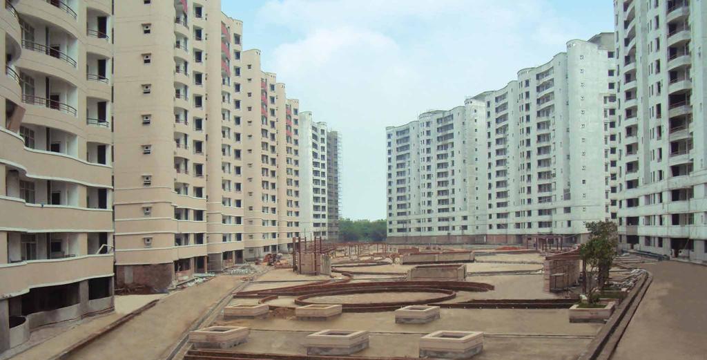 The Cherry County at Greater Noida 2/3/4 BHK APARTMENTS 2/3/4 BHK APARTMENTS Spred over 12 acres