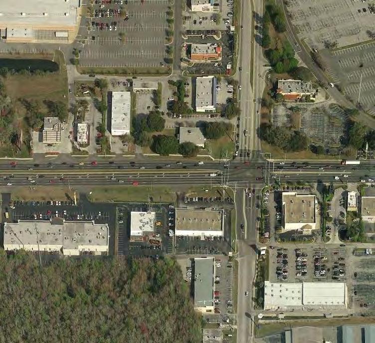 11,067± SF Available Contact Us JASON RYALS +1 904 358 1206 EXT 1136 jason.ryals@colliers.com Blanding Blvd KATHERINE GOODWIN 904 358 1206 EXT 1104 katherine.goodwin@colliers.