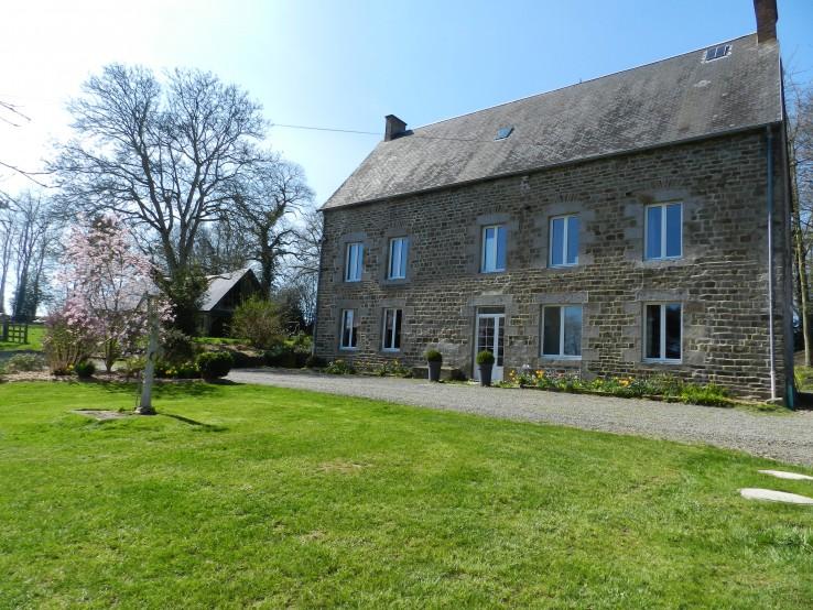 The property is situated is in a convenient position near Vassy in the Calvados department (Normandy region).
