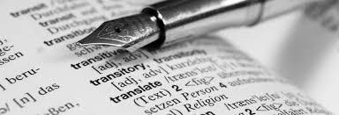 ŠIUOLAIKINIO VERTĖJO KOMPETENCIJOS Studijuojantiems vertimo dalykus dažnai kyla klausimas, kokiomis kompetencijomis ir asmeninėmis savybėmis turi išsiskirti sėkmingai savo veiklą vykdantis vertėjas.