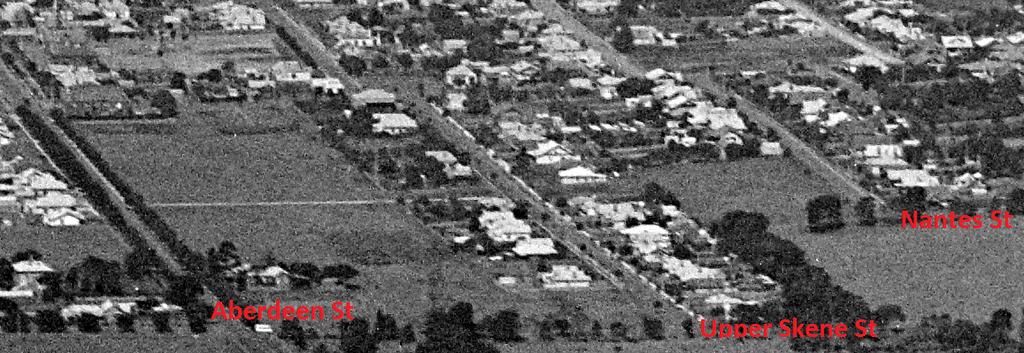 Newtown West Heritage Review 2015 16 PLACE NAME: Heritage Precinct Place No. PRECINCT 2 ADDRESS: 1 63 s Assessment Date: May 2016 Figure 12: Aerial showing view from the north west, 1934. Source: C.