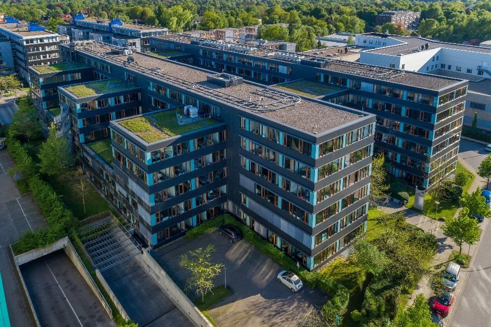FURTHER ACQUISITION EXECUTION OF WEST GERMAN EXPANSION STRATEGY THROUGH ACQUISITION OF AN OFFICE PROPERTY IN HAMBURG Office 300 Hamburg Key stats Signing March 208 Total investment Annualised