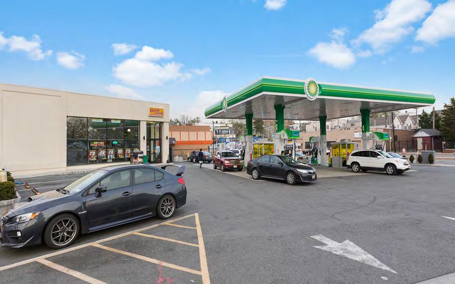 INVESTMENT OVERVIEW Marcus & Millichap is pleased to present this BP Gas in Jersey City, New Jersey, only eight miles from New York City.