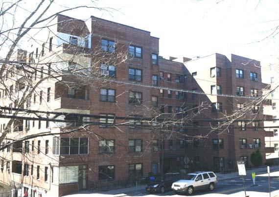 ) Building Class: Apartment (411) Assessed (12/13): $285,000 Taxes (12/13): $261,000 PROPERTY HIGHLIGHTS Real Estate Taxes (12/13): $261,000 Prime Westchester County Location Other Operating