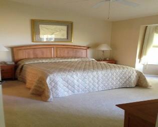 washer/dryer in unit, Wi-Fi and cable included, 2 furnished lanais, and a