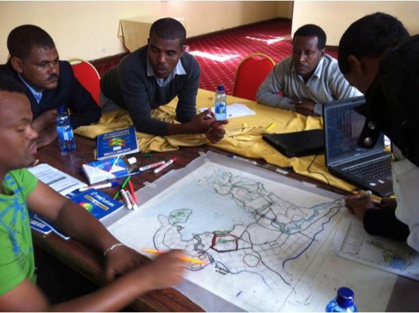 ORDERLY URBAN EXPANSION IN PRACTICE Municipal officials from Bahir Dar, Ethiopia,