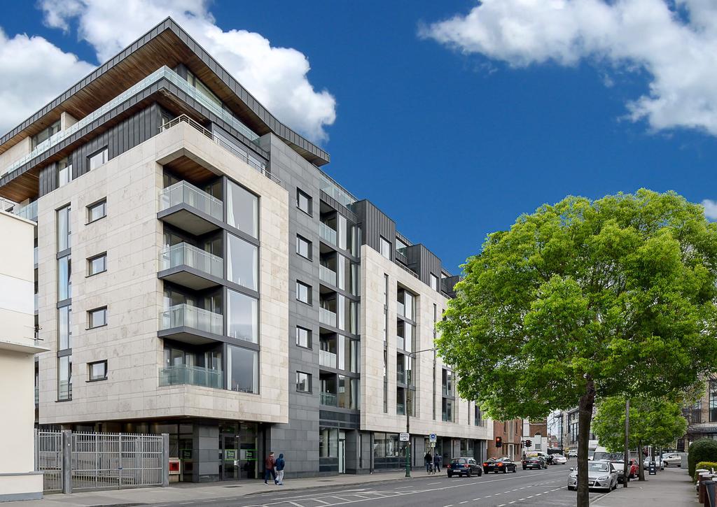 IN THE HEART OF THE CITY S MOST DISTINCTIVE URBAN QUARTER Shelbourne Plaza presents a superb opportunity to acquire 53 apartments in one of Dublin s finest residential