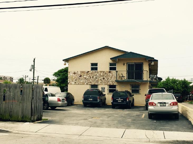 Property Description: Within three blocks of Marlins park lies this 5 units multifamily building.