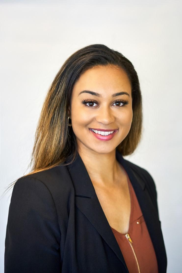 Zoe s professionalism is augmented with compassion developed in working with local YMCA and Boys and Girls clubs, and is matched by a real estate knowledge meticulously gleaned from an early career