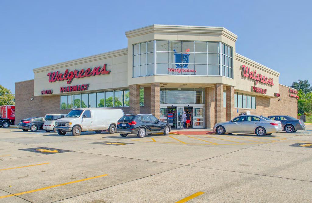 WALGREENS OFFERING MEMORANDUM Buyer must verify the information and bears all risk for any