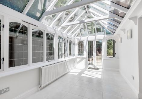 Linden House is a terrifically well proportioned family home that sits in a much sought after location in south Woking within easy walking distance of the town centre and its excellent commuter