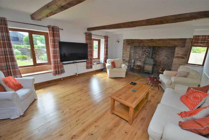 Woodscombe Farm is a fantastic small holding, located in a superb position between Exmoor and Dartmoor National parks.