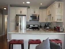 COMMENTS: New kitchen & baths, private patio, granite counters, two parking, laundry