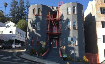 44 3 + 2 1200 $2,060 $1.72 *Square footage is estimated, buyer to perform due diligence. Unit Type Unit SF Avg. Rent Rent/SF 0 + 1 500 $1,500 $3.00 Note: NOT RENOVATED -Building exterior is outdated.