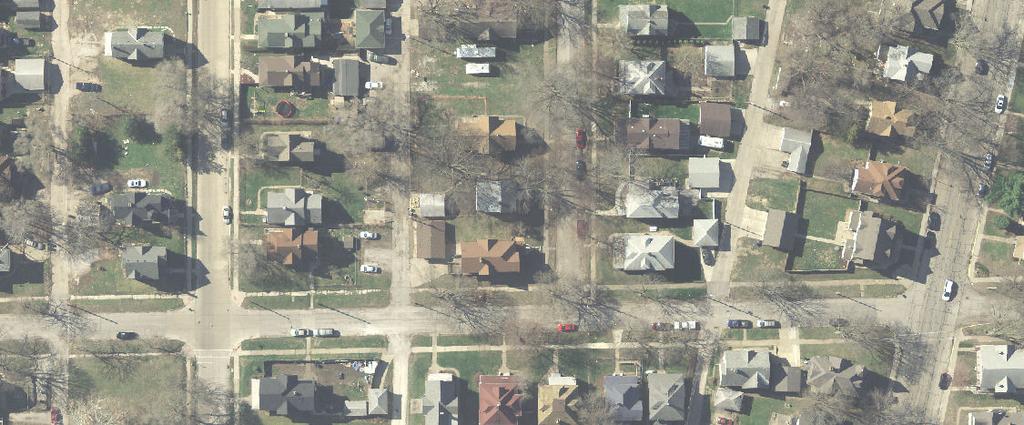 BOARD OF ZONING APPEALS R4 10TH AVENUE R3 BOARD OF ZONING APPEALS 2015-8 Aerial Legend 15TH STREET 16TH