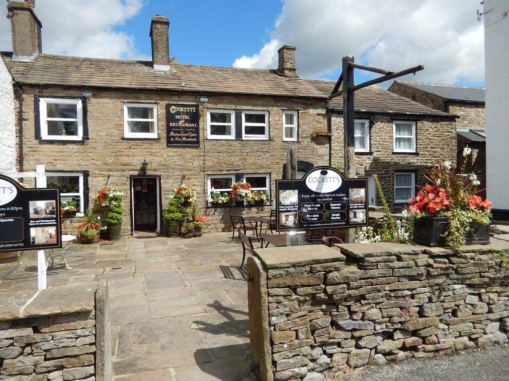 For Sale Cockett s Hawes, North Yorkshire CONTACT US Viewing is strictly by prior appointment Delightful Yorkshire Dales tourist town hotel and restaurant Ideal position on bustling high street 11