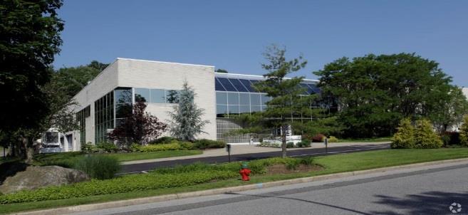 +/- Lease Price: $27.50 PSF + Electric Comments: Beyond Class A Offices Broker: Ray Finkelstein Port Washington, 22 Harbor Park Dr Industrial Available Sq. Ft.: 94,000 sq. ft. +/- building on 6.