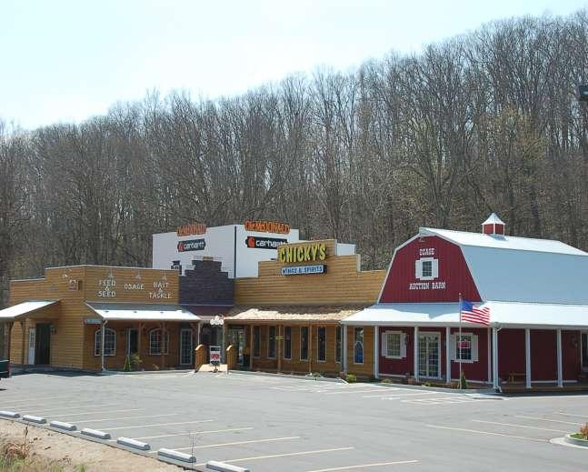 Old Town Osage Carhartt Store Chicky s Wing Restaurant patterned after Hooter s