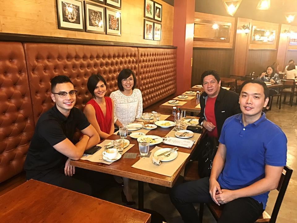 Seminar Socio-Civic Others: MEETING Gino's Brick Oven Pizza @ the Podium, Ortigas Center, Pasig City Activity in line with 4Ps Profession Professional Professional Organization Professional Product
