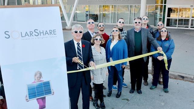 SolarShare members and partners open the Stronach project. 16.