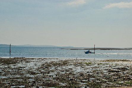 Lepe beach is about 1 miles from the house and offers great walks, swimming and views of the Isle of Wight.