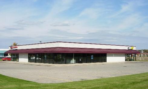 SW 23,931 SF Investment Sale LEASED 194-198 West River Valley Dr. 8,027 SF Investment Sale LEASED 4443-4469 Breton Rd.