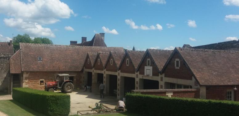 The Farm and Stud Buildings By the main group of abbey buildings are various garages, stores, workshops, tractor and implement sheds. There are 5 boxes in these ranges.