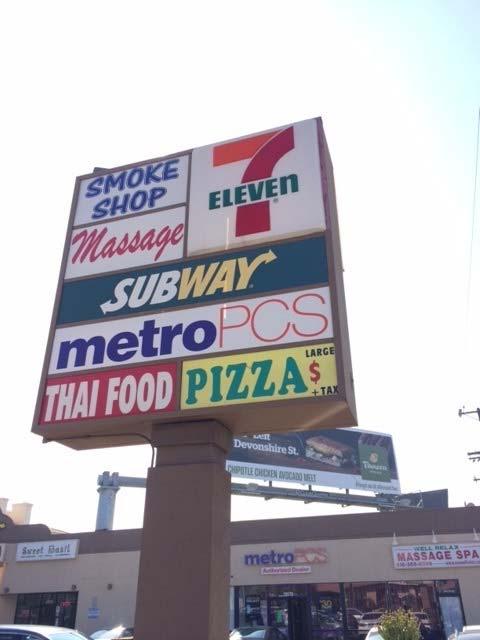 PROPERTY DESCRIPTION INVESTMENT OVERVIEW Investment Highlights Ideal San Fernando Valley Location Extremely Busy Street Corner - Combined Traffic Counts Exceed 90,000 Anchored by 7-Eleven and Subway
