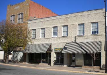 Main Street Lofts 119 North Main Street Sand Springs, OK Offering Description Main Street Lofts is a 4-unit downtown apartment building with a 4,540 square feet commercial space on ground level.