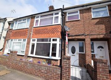 325,000 hyde road, eastbourne a spacious and well presented three bedroom midterrace house in the heart of
