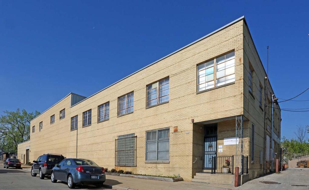 COMMERCIAL REAL ESTATE SERVICES WORLDWIDE For Sale Industrial Building 2221 N.