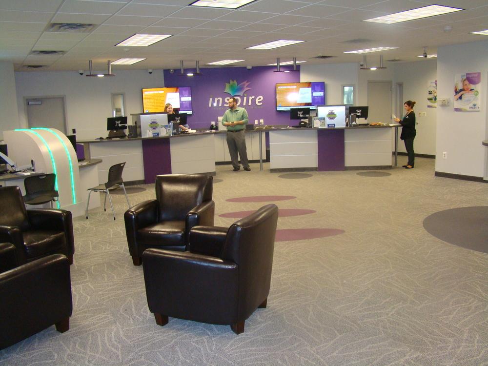 SECTION 1 PROPERTY INFORMATION Complete Highlights PROPERTY HIGHLIGHTS Modern Turnkey Banking Facility Centrally Located Freestanding Building 3,000 SF ±