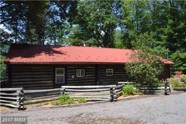 Page 11 of 21 19398 GARRETT HWY, OAKLAND, MD 21550 List Price: $325,000 Own: Fee Simple, Sale Total Taxes: $0 MLS#: GA10020279 Adv. Sub: NONE ADC Map: 0 Style: Log Home Acre: 1.