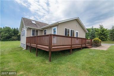 Date: 23-Aug-2017 DOMM/DOMP: 50/50 Internet Remarks: Don't let this one pass by, hardwood floors, multiple decks for outdoor entertaining, stone fireplace with blower, remodeled and move in ready,