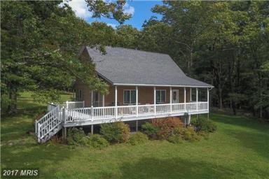Water View Deep Creek Lake Lake List. Date: 12-Jun-2017 DOMM/DOMP: 106/106 Internet Remarks: Cozy 2 bedroom cabin with beautiful mountain and lake views.
