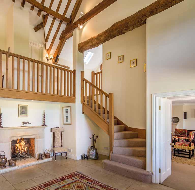 Coln Pen Coln Pen is beautifully located at the end of a long drive in a private position enjoying spectacular views over the Coln Valley.