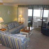 that the home is spotless and fresh when you arrive (THAT is practically unheard of in OC!
