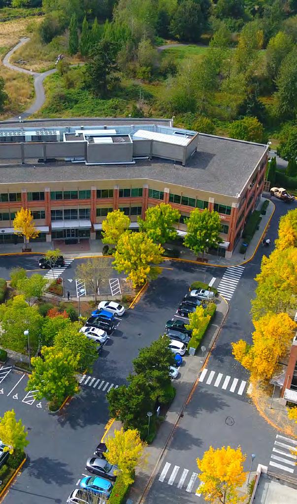 Urban Campus Highlights THE FACTS - REDMOND TOWN CENTER CAMPUS Location Access Parking Amenity-Rich Environment Health Club HVAC Property Management Outdoor Recreation Security Telecommunications The