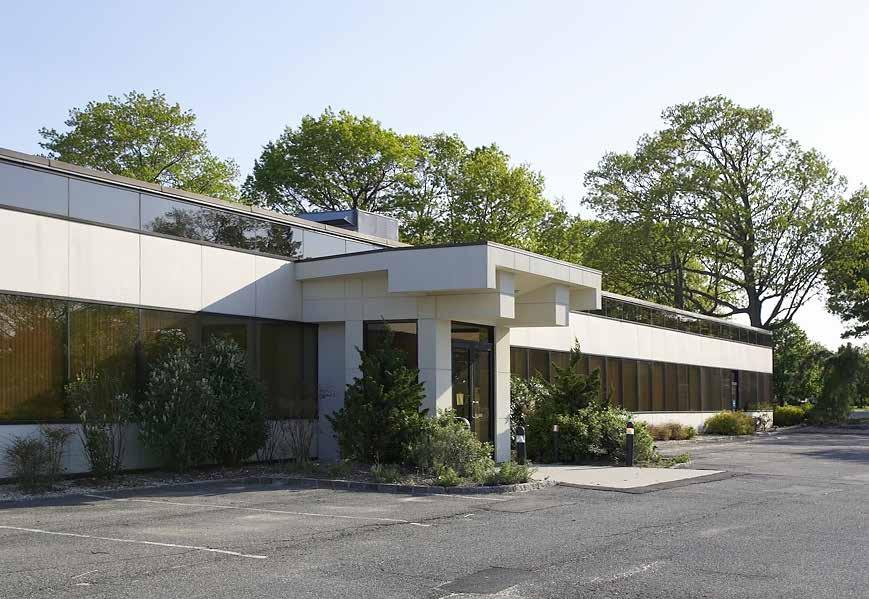 Exclusive report October 2016 commercial office 175 Crossways park west woodbury, ny - nassau central Sublease details: Space : +/- 5,455 RSF Parking: 5:1000 Ceilings: 18 exposed sublease price: $27.