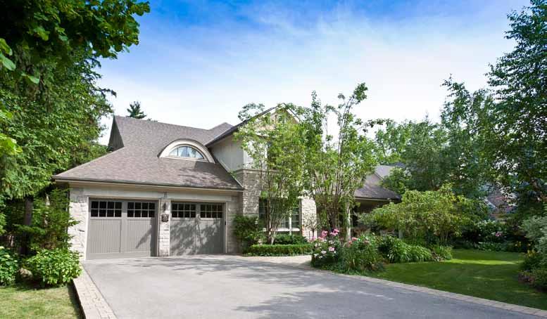 376 Lakeshore Road West Absolutely gorgeous designer inspired custom home in southwest Oakville, close to