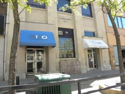 142 Main Street West 1,050 ft 2 for sale or lease Contact: Joss Forget at