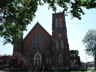 12 Dufferin Ave. 1875 Historical Significance: In the 1870 s Chatham s Park Street Methodist Church (later Park Street United Church) congregation grew to over 400 worshipers.