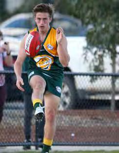 DIVISION 1 ROUND WRAP SENIORS WARRIORS WIN BIG, SAINTS IN THE FIVE By KEVIN HILLIER THE casualty count is rising as the finals aspirants emerge in the final weeks of the 2016 season and we are in for