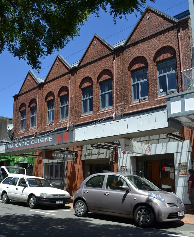 Commercial 11-13 Courtenay Place Summary of heritage significance Image: Charles Collins, 2015 The brick façade, which has stood for over 100 years, is an example of an Edwardian commercial façade of