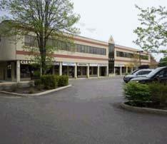 9 Wheeler Rd Hauppauge, NY 788 Retail 3,525 3.8 Store #4 -,28 sf Store #5 -,7 sf WET USE Store #6 -,75 sf $ 28.